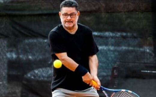 Tenista de 66 anos morre após mal súbito durante torneio em Cuiabá