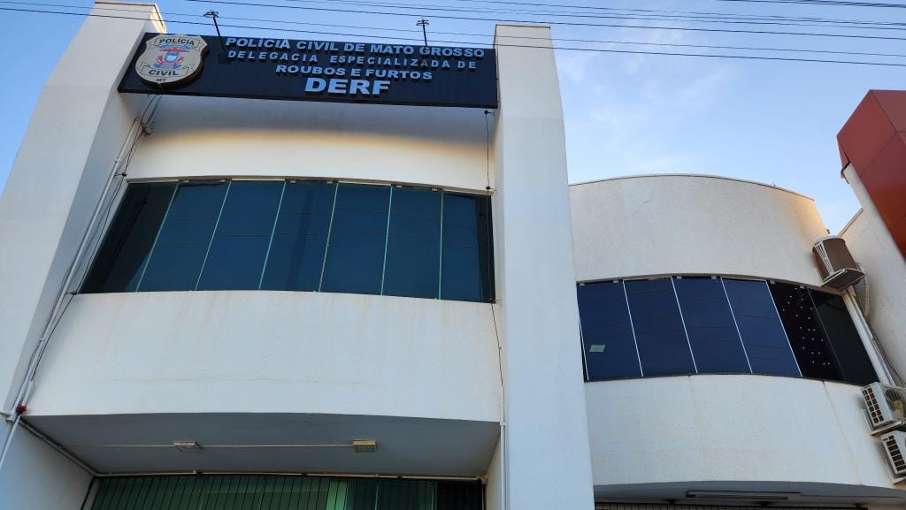 Jovem que promovia facção e comercializava drogas por meio de redes sociais é preso