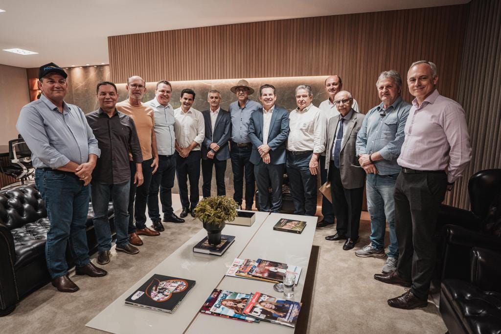 Mauro Mendes envia projeto à Assembleia para redução de 30% sobre o "Fethab da vaca"