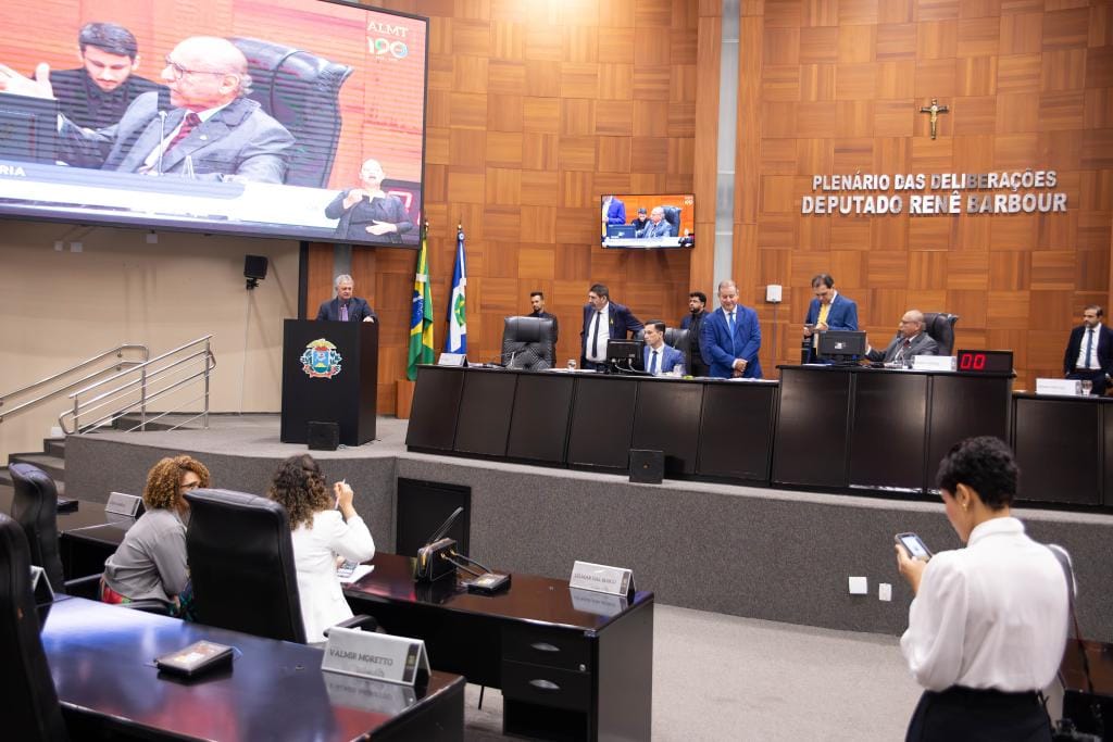 Deputados aprovam LDO para 2026; receita prevista em MT é de R$ 39,8 bilhões