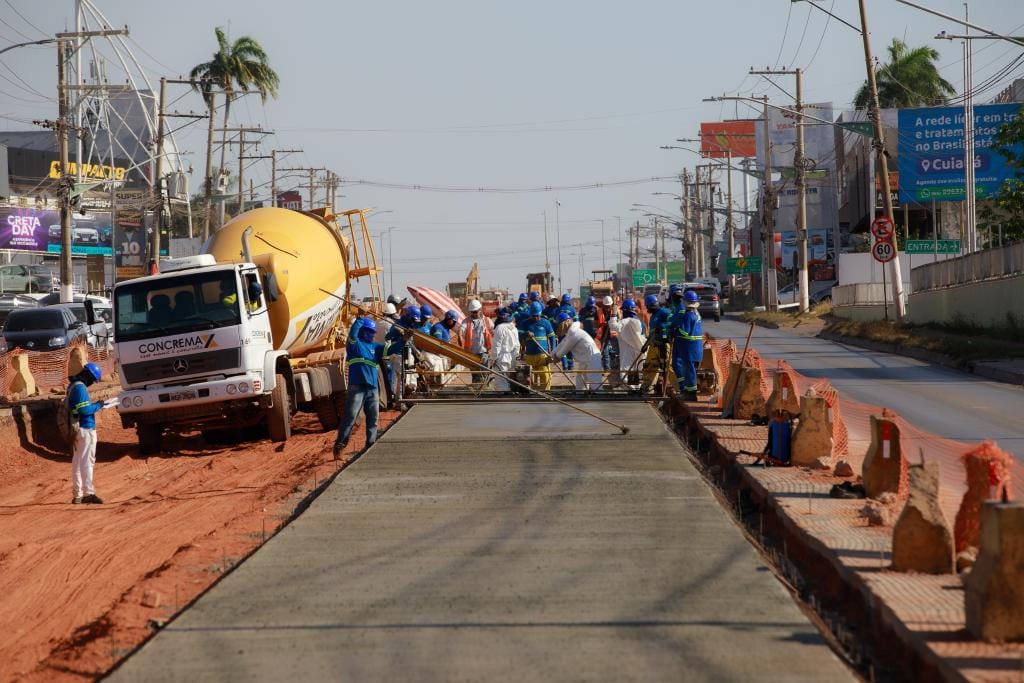 Como será o sistema e o andamento das obras em Cuiabá e Várzea Grande