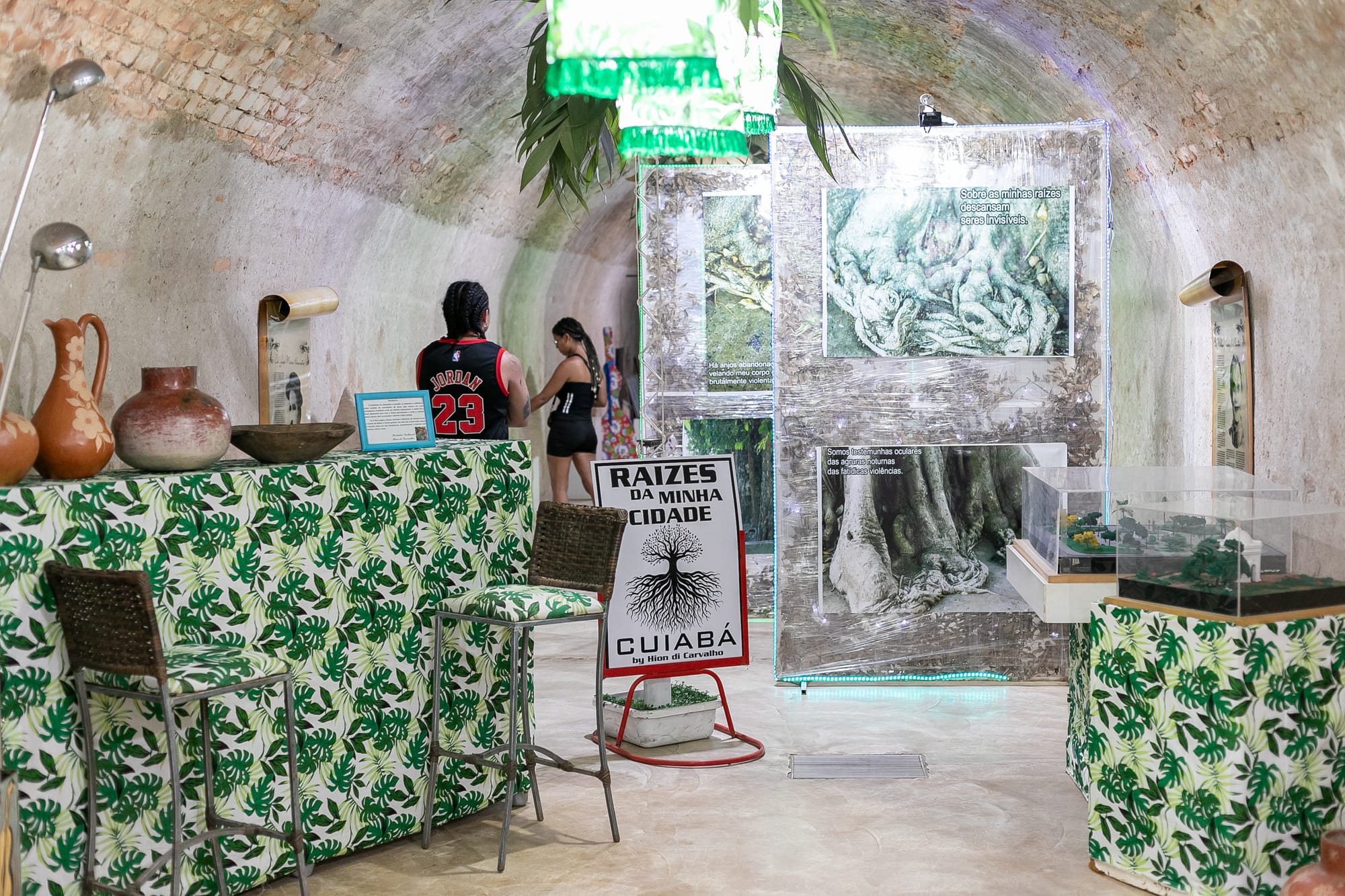 Fotógrafo retorna ao Museu da Caixa D’Água Velha com mostras sobre fé, natureza e memória