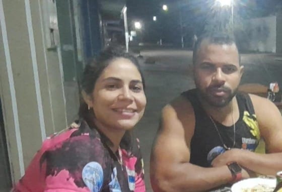 Mulher é assassinada pelo ex após denunciar agressões; assassino foi baleado pelo atual