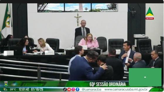 Câmara de Cuiabá transforma debate em bate-boca: vereadora xinga e sessão vira circo