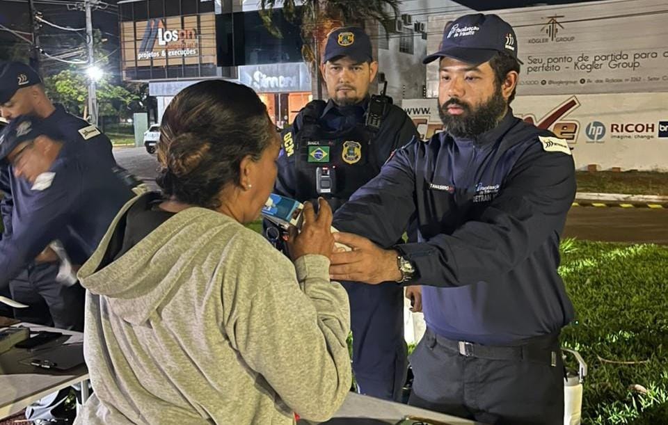 Operação prende mais de 50 pessoas por embriaguez ao volante no fim de semana
