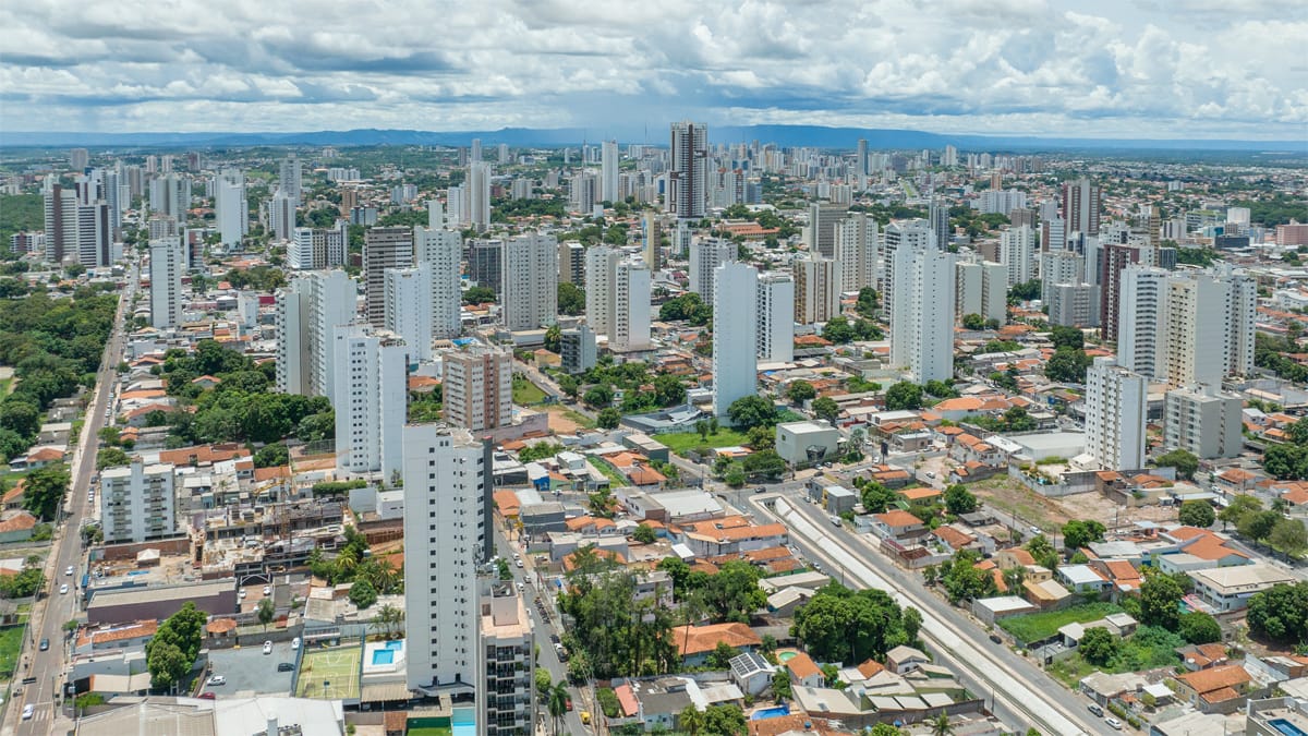 Mercado imobiliário segue aquecido em Cuiabá, impulsionado por programa habitacional