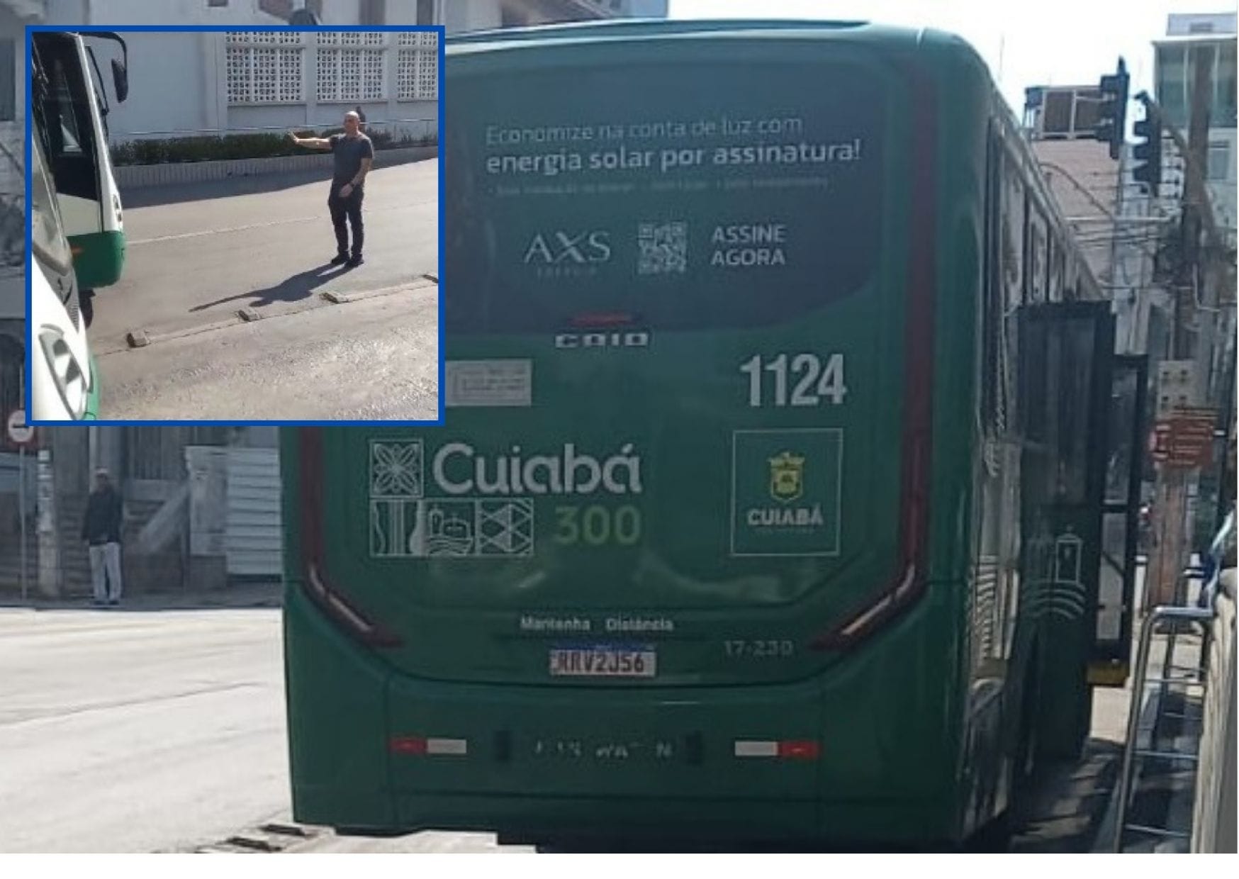 Abilio vira "agente de trânsito" em dia de caos no terminal de ônibus da Praça Alencastro