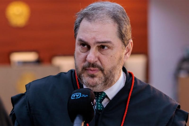 TJMT autoriza servidora aprovada em 1º lugar no concurso da ANM assumir cargo