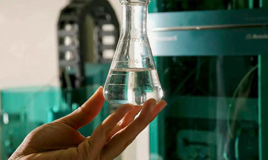 Secretaria de Estado de Saúde divulga comunicado sobre risco de intoxicação por metanol