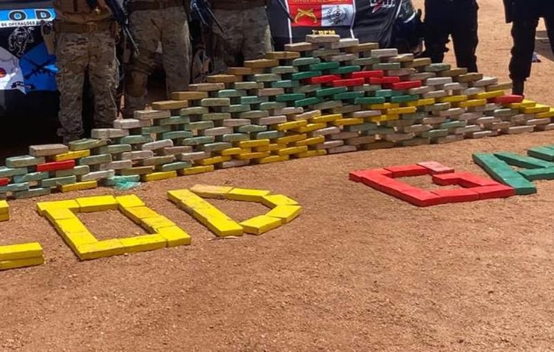 PMs de MT e Goiás apreenderam R$ 10 milhões em cocaína, pasta base e "supermaconha"