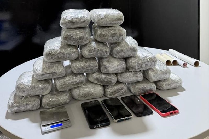 Polícia Civil apreende 22 tabletes de "supermaconha" e prende 4 pessoas em Cáceres