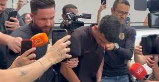 Piloto de moto em execução diz que poderia ter evitado crime, mas temeu ser morto