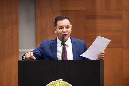 Deputado solicita informações ao Governo e ao Detran-MT sobre contratos e parcerias