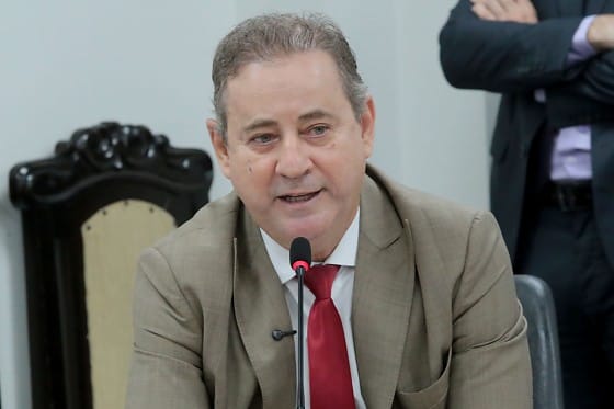 Deputado afirma ter sido ameaçado por servidores do TJMT após adiar votação de reajuste