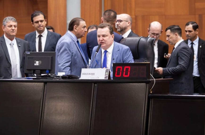 Assembleia Legislativa proíbe cobrança de consignados de servidores de MT por 4 meses