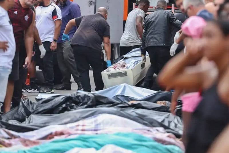 Imagens inéditas mostram criminosos fortemente armados, rendição de suspeitos e resgate de policiais feridos