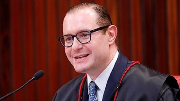 STF mantém investigação sobre possível venda de sentenças no STJ