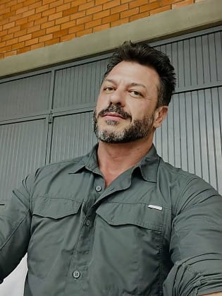 Cantor que iniciou carreira em Cuiabá é morto a tiros após desentendimento no trânsito