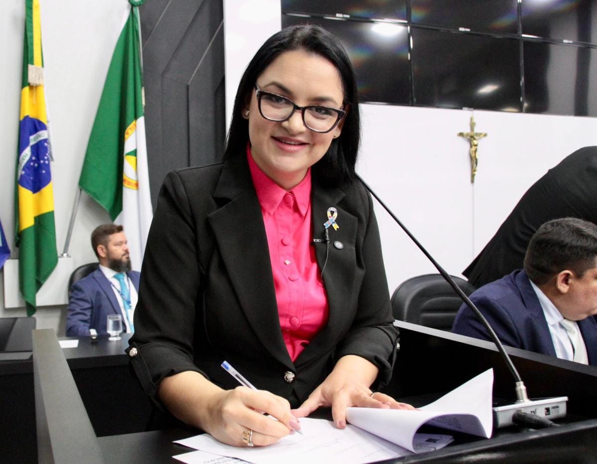 Vereadora rebate laudo e critica uso de “insanidade” em feminicídios