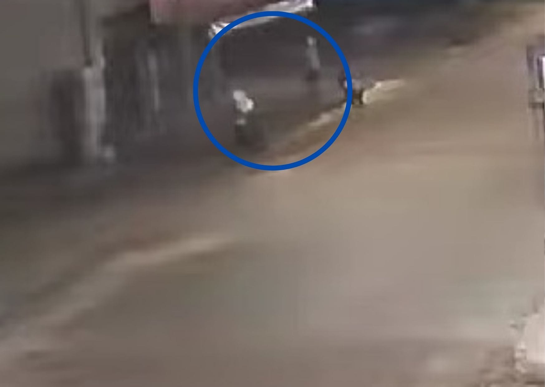 Dupla em moto executa adolescentes de 14 e 16 anos em frente a tabacaria em MT