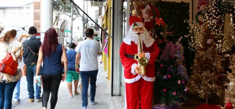 Feriados de Natal e Ano Novo terão comércio fechado em Cuiabá e Várzea Grande