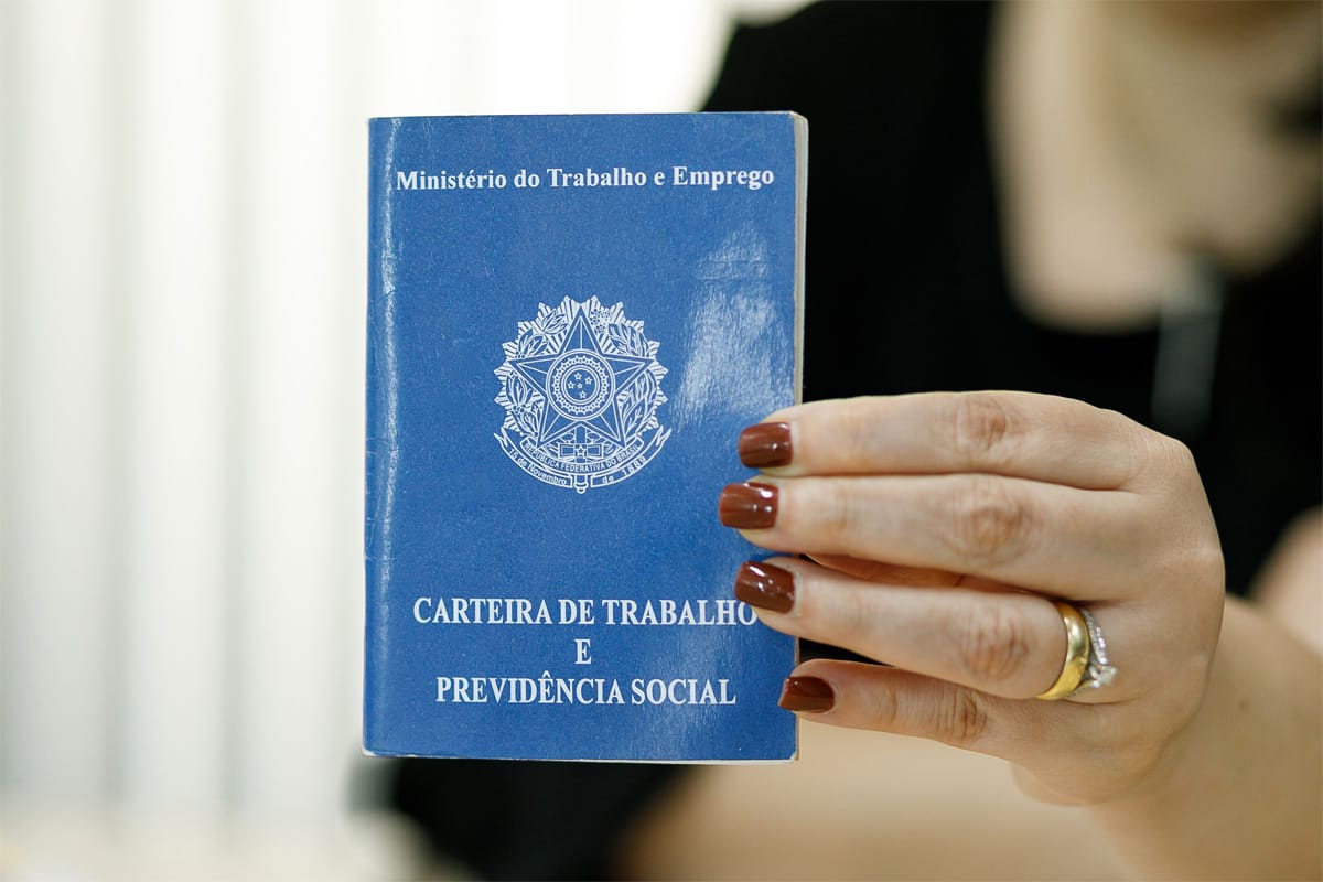 Sine oferece 26 vagas para servente de obras sem experiência e salário de R$ 2 mil mais benefícios