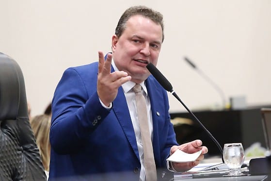 Max Russi condiciona aprovação de Orçamento na AL a empenho de emendas