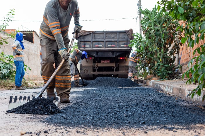 Prefeitura de Cuiabá projeta investimento de mais de R$ 220 milhões em asfalto
