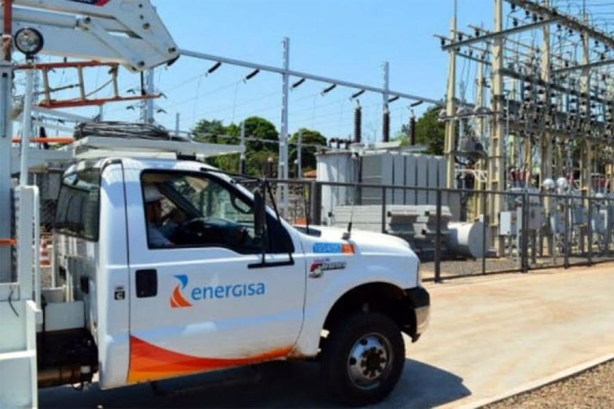 Deputados entregam relatório a ministro e recomendam nova licitação da energia em MT
