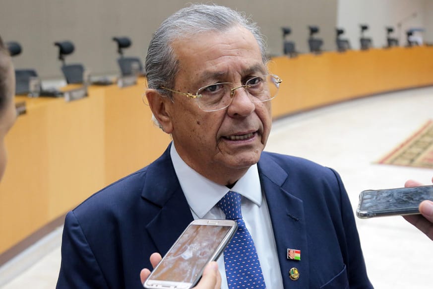 Senador Jayme Campos admite que "chutou" valor de suposta dívida de Blairo Maggi