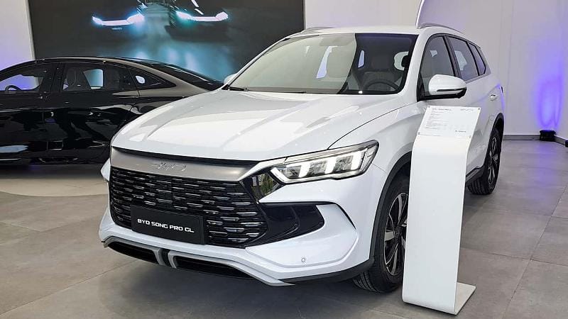 BYD em Várzea Grande é denunciada por não entregar veículo e não prestar informações