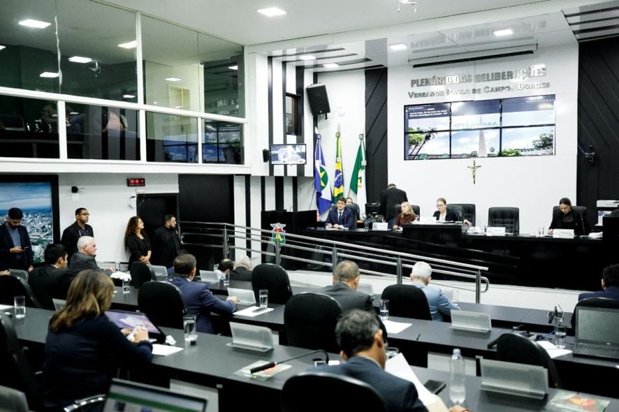 Projeto que mira símbolos de facções em espaços públicos avança na Câmara de Cuiabá