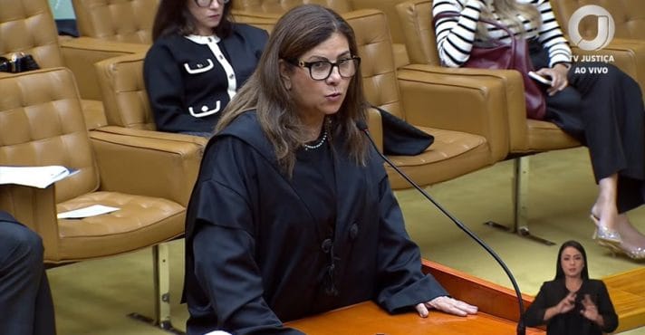 No Supremo, magistrada defende penduricalhos: "Desembargador mal tem lanche"