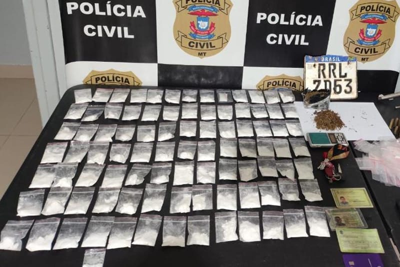 Suspeito que traficava na modalidade "delivery" a partir da casa da sogra é preso pela PJC