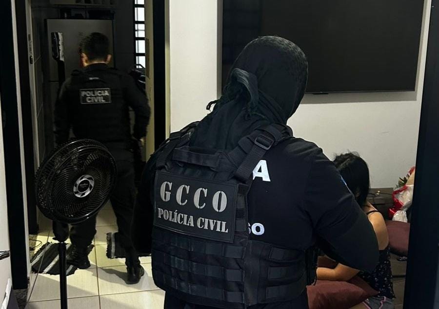 Operação da PJC prende policiais penais por tráfico de celulares em presídio de Várzea Grande