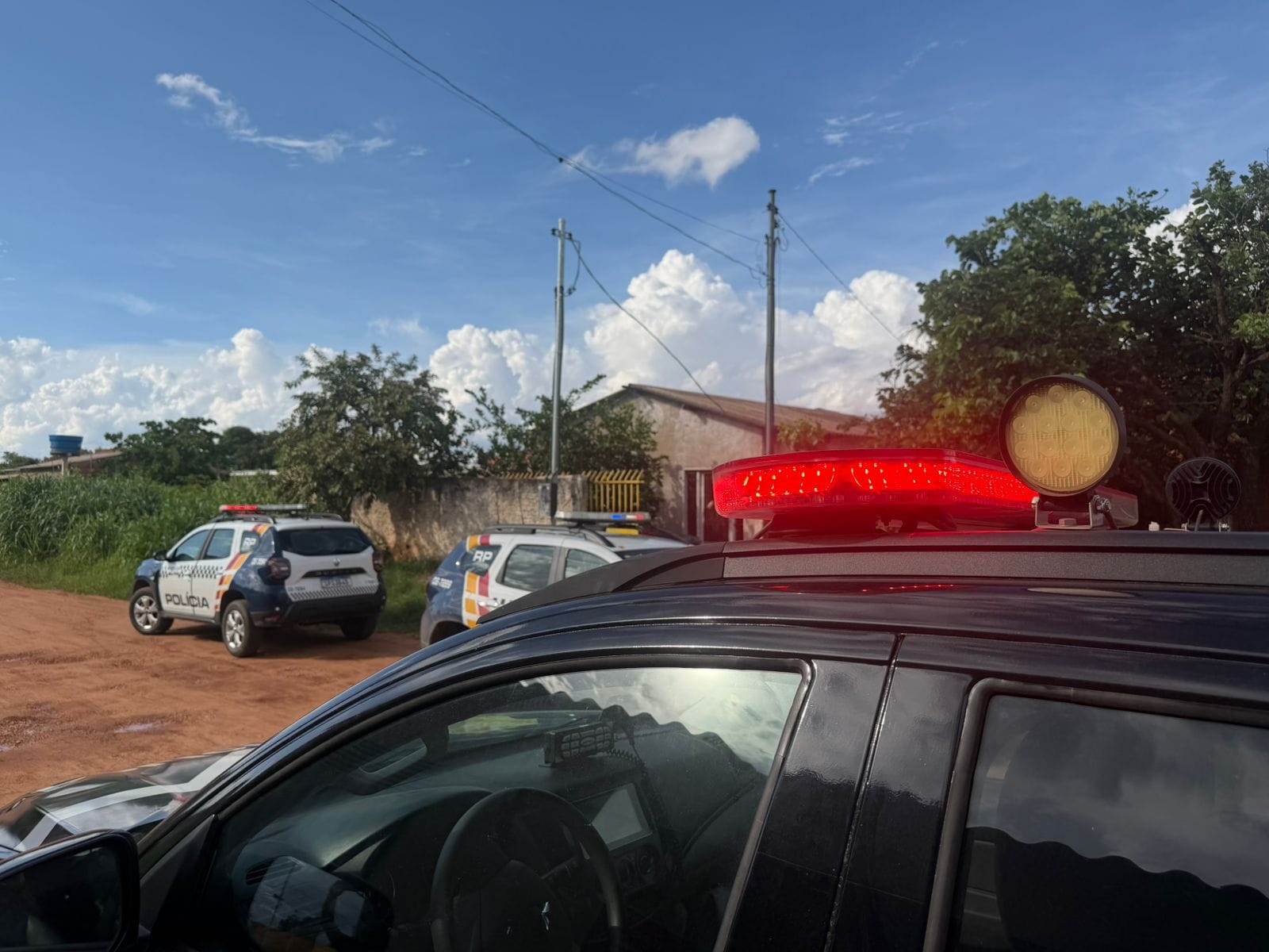 Mulher é encontrada morta em casa após madrugada de bebida em Várzea Grande