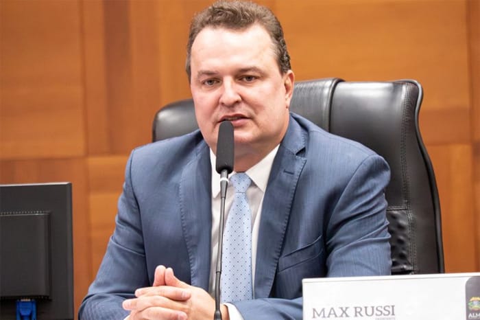 Max Russi projeta que Podemos fará seis cadeiras na Assembleia Legislativa: "Anotem aí"