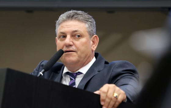 Deputado revela que sua empresa venceu licitação de R$ 200 milhões do governo de MT; veja