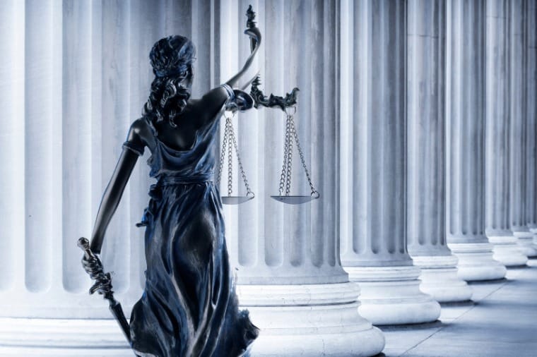 Tribunal do Júri condena quatro réus a mais de 103 anos de prisão por homicídio e tortura