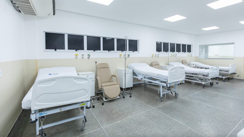 Prefeitura de Cuiabá entrega leitos reformados na UPA Verdão e fortalece atendimento