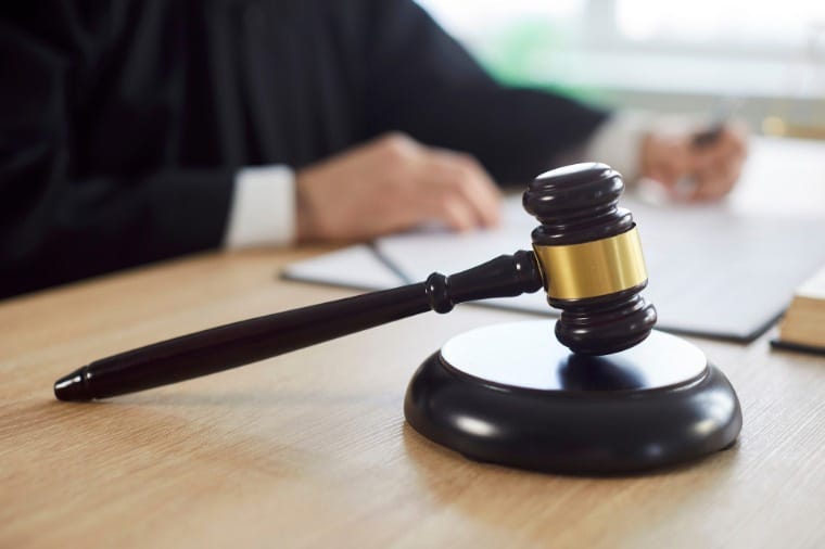 Motorista é condenado a 59 anos por duplo homicídio e cinco tentativas de homicídio