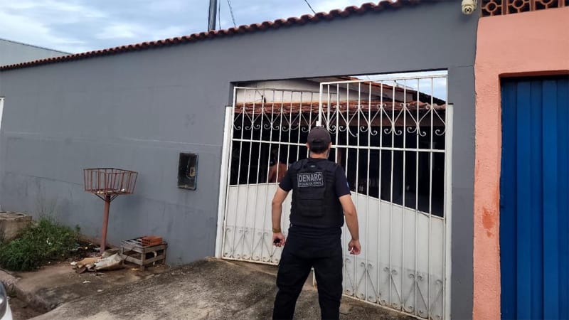 Facção criminosa envolvida com tráfico de drogas em Cuiabá é alvo de operação