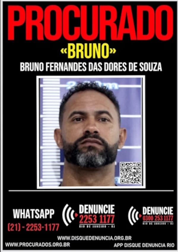 Cartaz de “procurado” do goleiro Bruno é divulgado após Justiça considerá-lo foragido