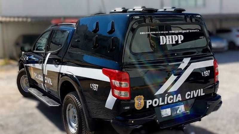 Corpo com pés amarrados e marcas de tiros é encontrado em matagal, no Parque Atalaia