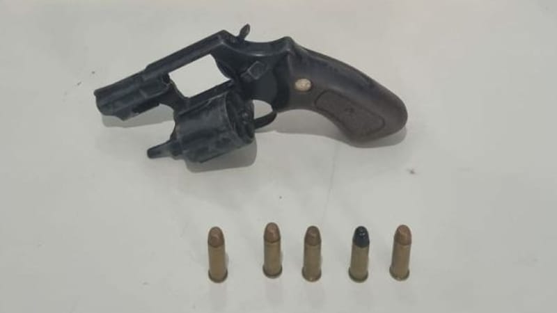 Justiça mantém condenação de motorista que transportava arma com licença vencida