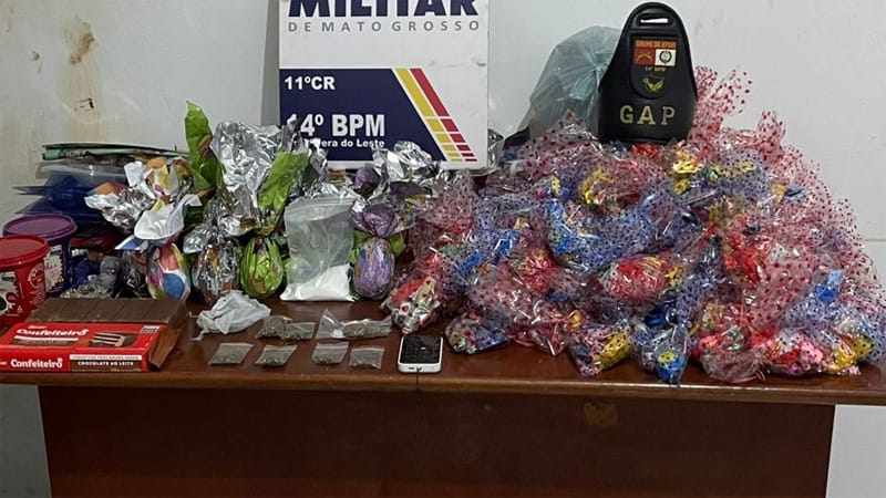 Ovos de Páscoa que seriam distribuídos por facção são apreendidos; 5 foram detidos