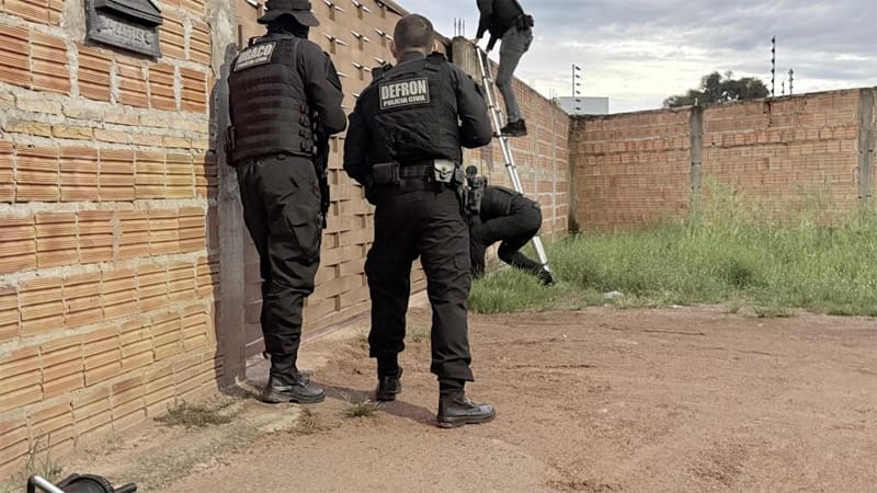 Criminosa presa em Cuiabá coordenava tráfico e execuções em Cáceres de dentro da cadeia