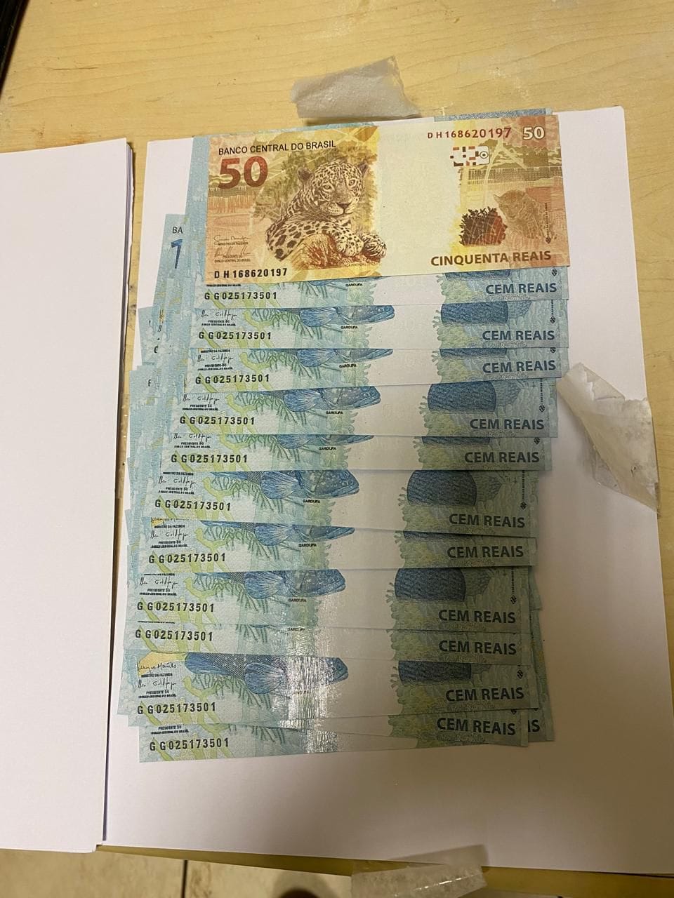 Adolescente recebe R$ 3 mil em cédulas falsas enviadas pelos Correios e acaba apreendido