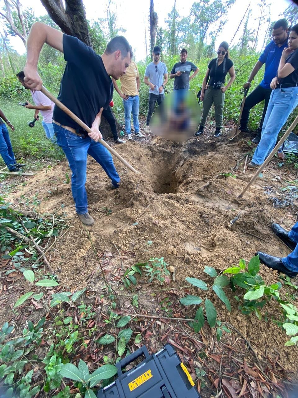 Jovem é morto por “amigos” após tatuagem ser ligada a facção criminosa em MT
