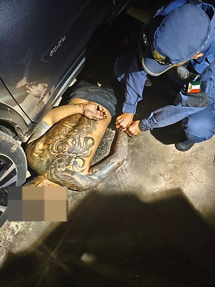 Foragido por homicídio agride companheira, tenta fugir pulando de prédio e acaba preso em MT